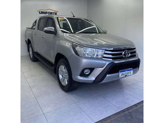 TOYOTA HILUX 2.8 SRV 4X4 CD 16V DIESEL 4P AUTOMÁTICO TOYOTA HILUX 2.8 SRV 4X4 CD 16V DIESEL 4P AUTOMÁTICO